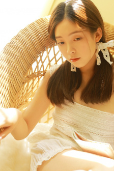 裸体女兵36姿